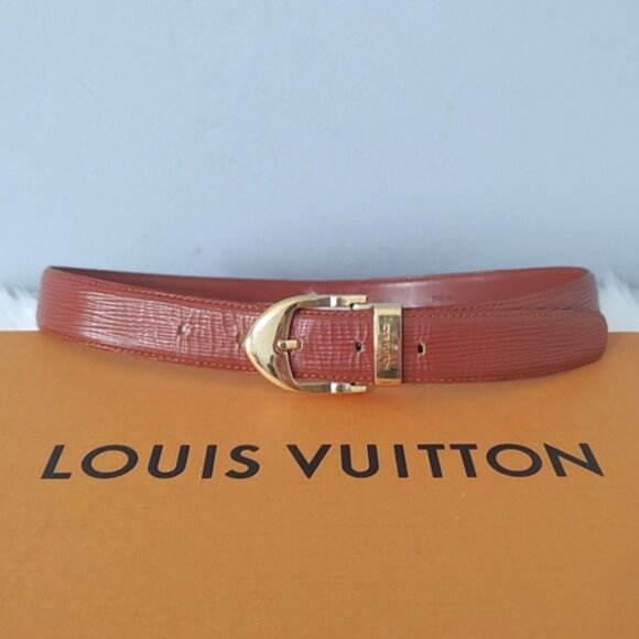 Louis Vuitton Accessories - Louis Vuitton epi leather belt 85 S M EUC w/box